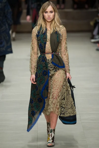 Look 46